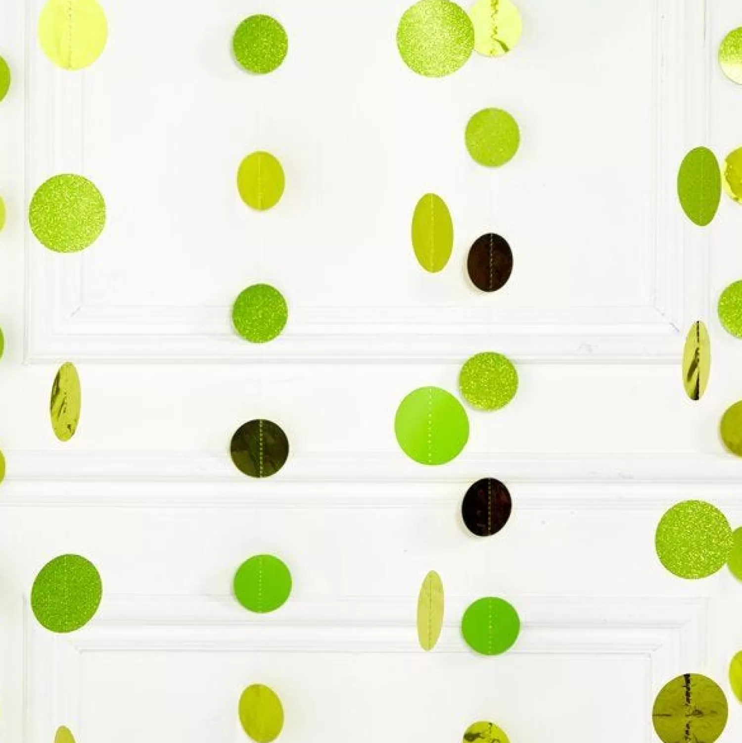Store Party Delights Lime Green Glitter Hanging String Decorations - 2.1M (6Pk)