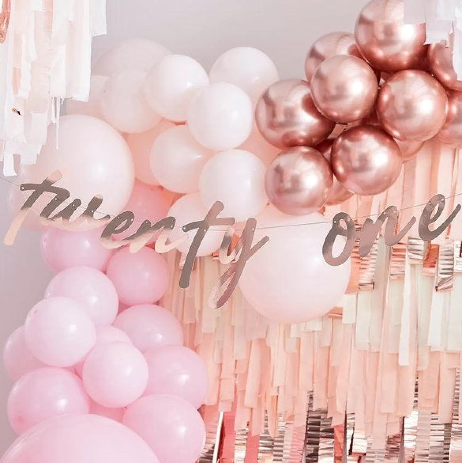 Store Party Delights Mix It Up 'Twenty One' Rose Gold Paper Banner - 1.7M